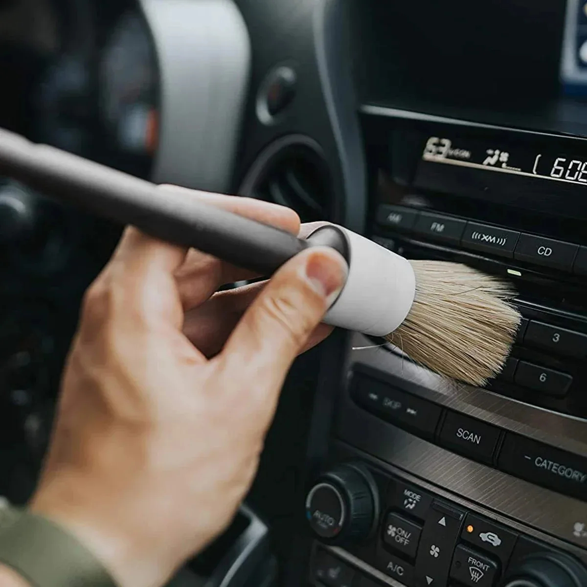 車のホイール,ダッシュボード,エンジン,ほこりや汚れを掃除す - Dirt Brush Interior のレビューと価格